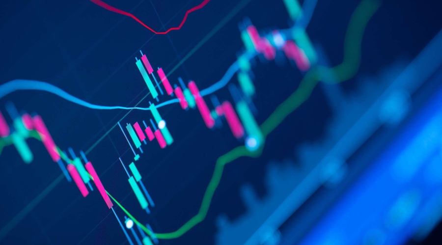 隔夜美股 | 三大股指涨跌不一 中概股普涨 英伟达(NVDA.US)财报后震荡