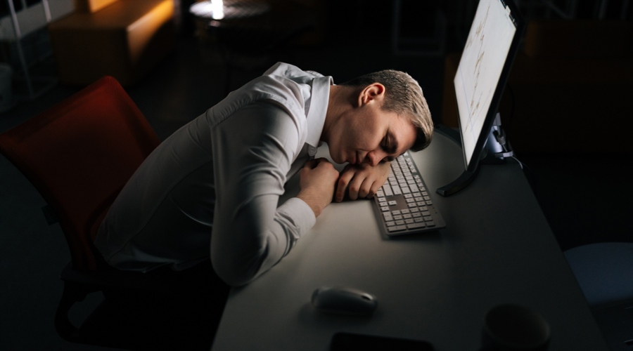 恒指牛熊街货比(56:44)︱2月27日